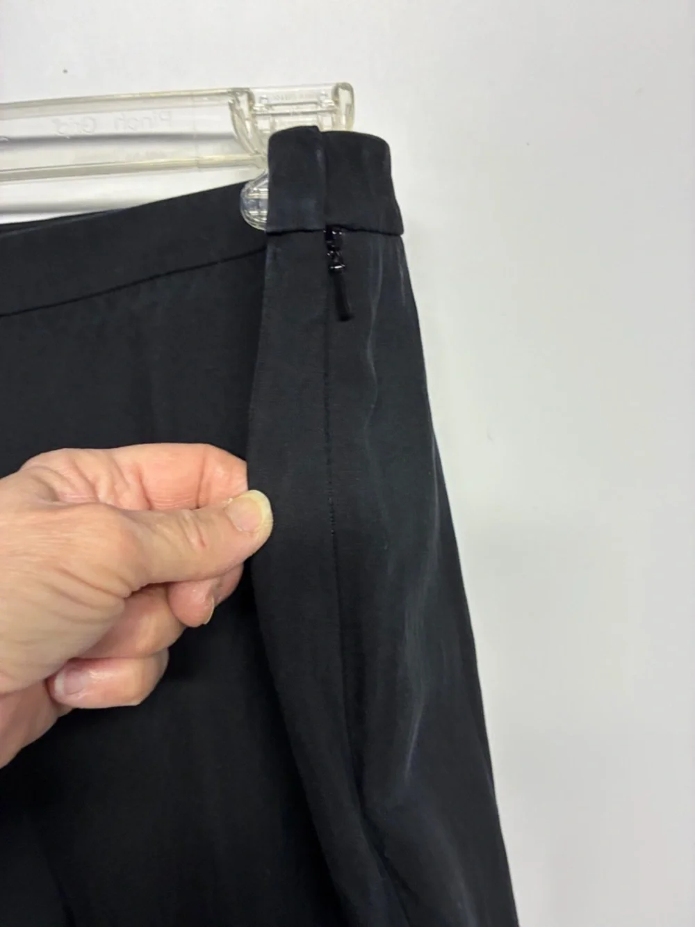 Ellen Tracy Black Wide Leg Silk Dress Pants Career Trousers Waist 34